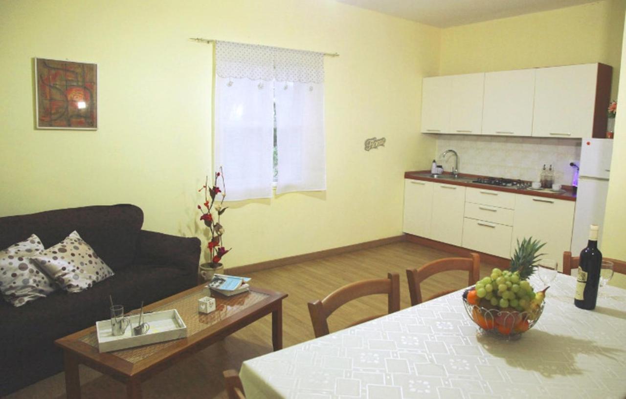 Residence Torre Saracena Вилапиана Екстериор снимка
